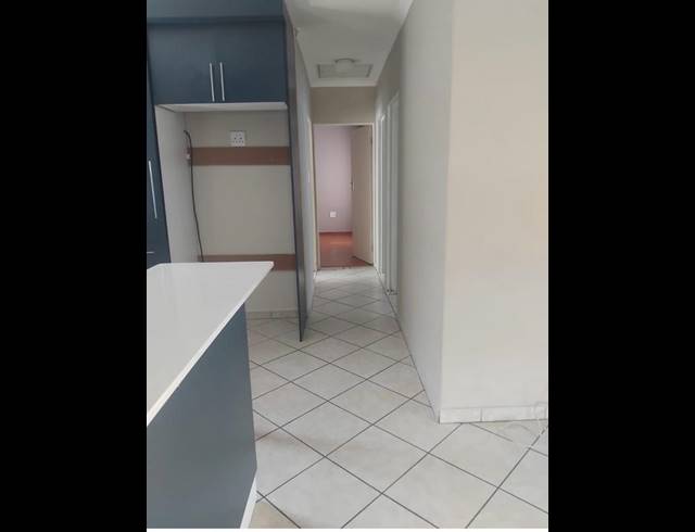 3 BEDROOM HOUSE FOR SALE IN CRYSTAL PARK